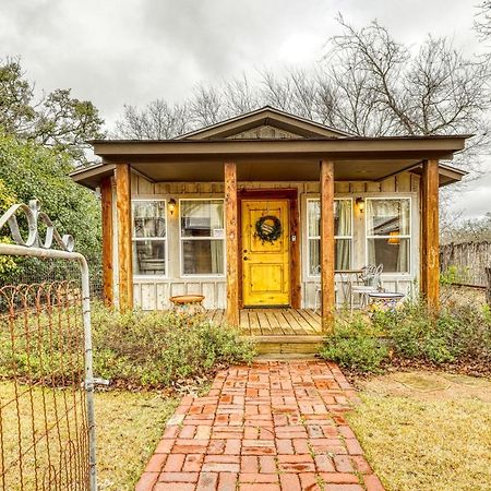 The Studio @ Durst Haus Fredericksburg Exterior foto